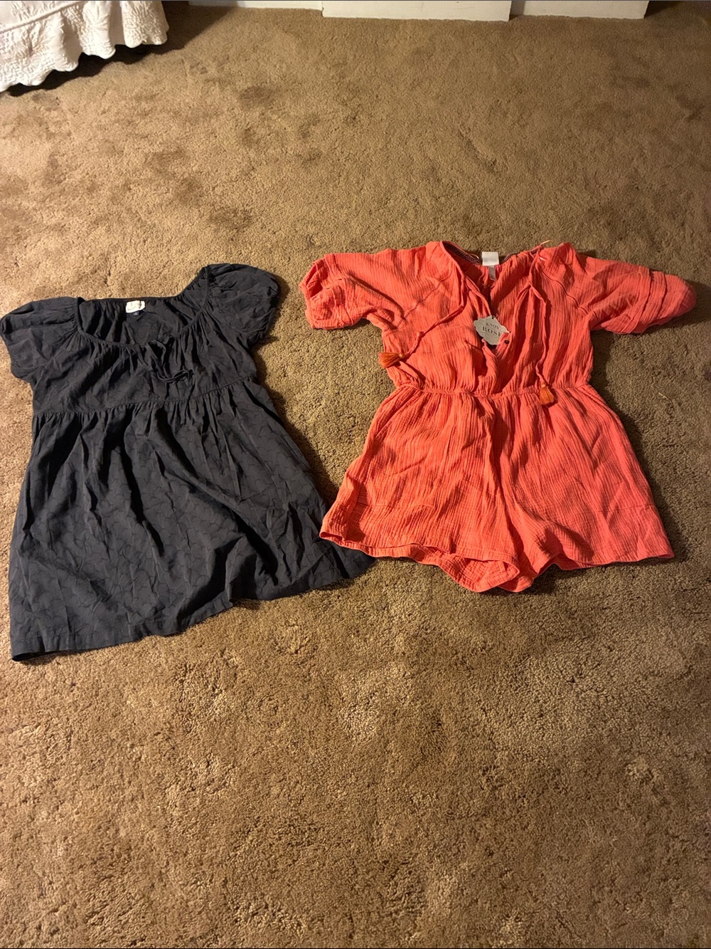 Women’s XL romper and dress